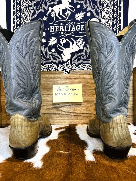 Justin\'s Genuine Lizard Cowboy Boots in Men\'s Size 11D & Unique Beautiful Color